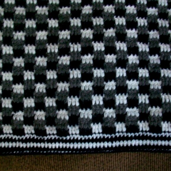 Hand Crochet Black White Metallic Silver Gray Check Lap Afghan Throw 38" x 45" - Picture 3 of 6